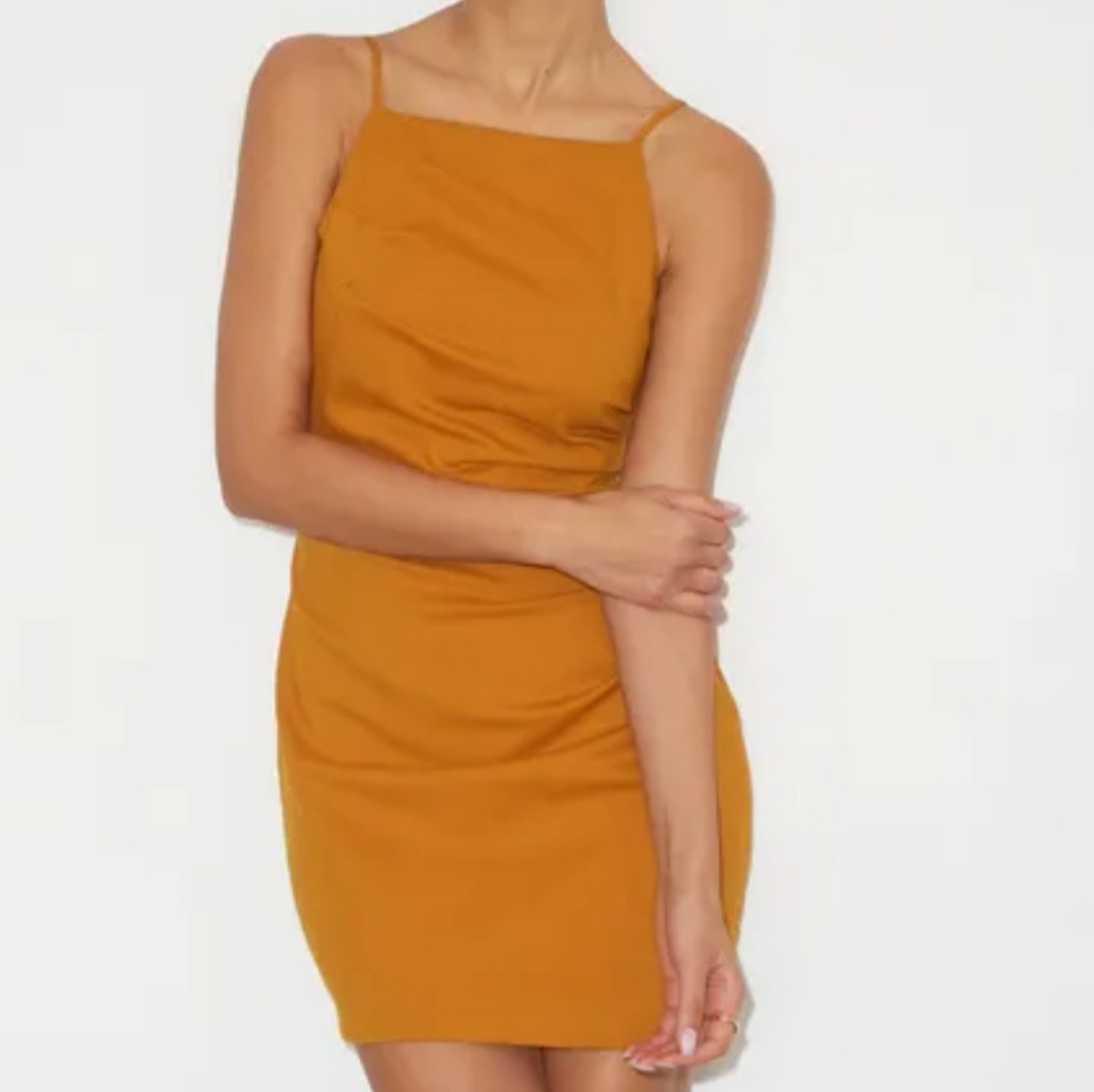 Dynamite ruched mini dress - Picture 2 of 4